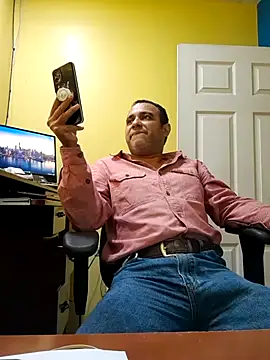 friendsloversex online show from September 18, 2025, 5:48 pm