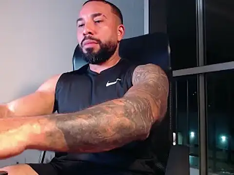 roman muscle online show from January 29, 2025, 3:12 am