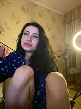 Starry Siren online show from February 19, 2025, 6:21 pm