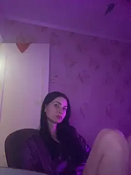 Starry Siren online show from October 22, 2025, 2:39 pm