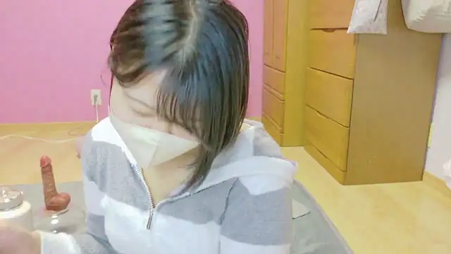  usya 2525 online show from September 14, 2025, 5:23 pm