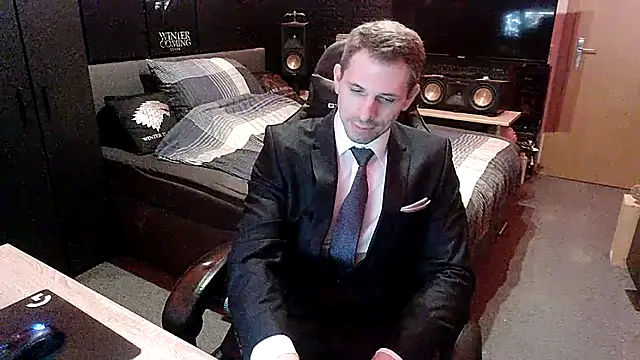 dreamwallker21 online show from April 17, 2026, 10:13 pm