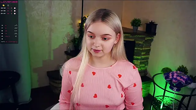 ZaraCreedon online show from February 7, 2025, 10:41 pm