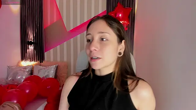 emily layton online show from February 26, 2025, 2:36 pm