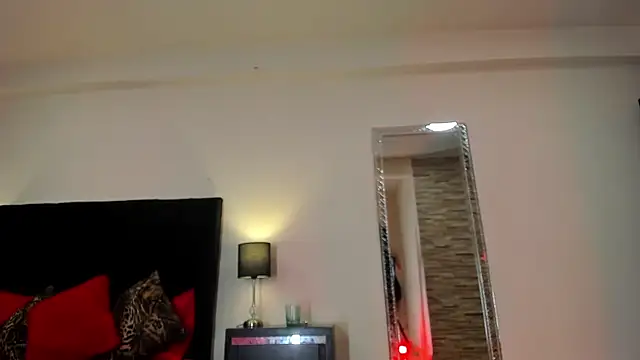 RileySkye online show from January 17, 2025, 8:13 am