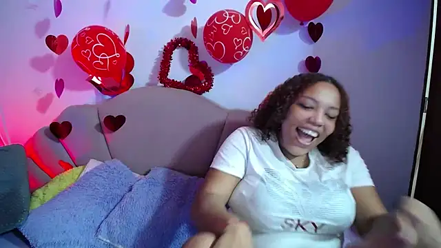 Snapshot of horny_babyss chatting on February 22, 2026, 1:40 am horny babyss online show from February 22, 2026, 1:40 am