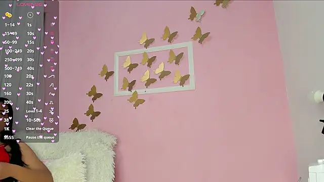 Snapshot of Alba_Olimpo chatting on January 11, 2025, 3:44 am Alba Olimpo online show from January 11, 2025, 3:44 am