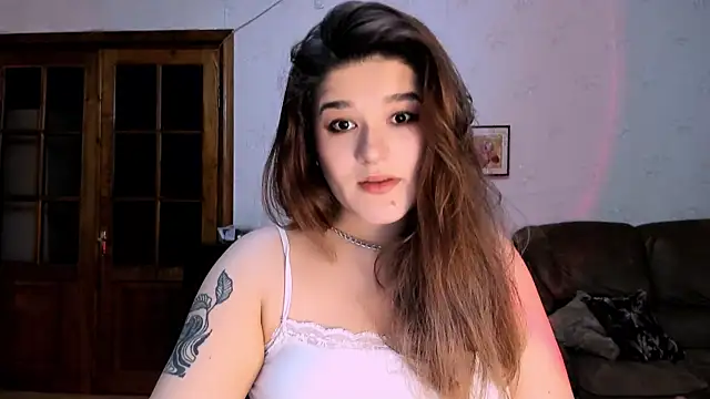 July Slowdive online show from March 3, 2025, 1:20 pm