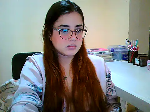 maliamiller online show from October 31, 2025, 11:50 pm