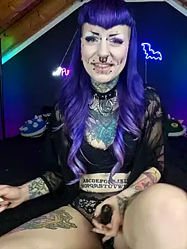 Purple Coffin666 online show from March 5, 2025, 6:01 pm