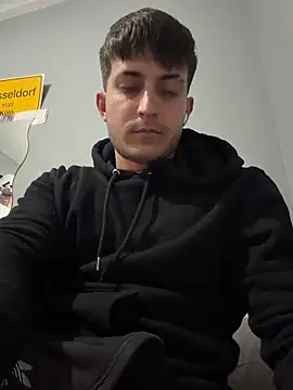 Snapshot of Imperial_10 chatting on February 8, 2026, 5:22 am Imperial 10 online show from February 8, 2026, 5:22 am