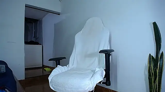 diamond black00 online show from November 15, 2025, 12:52 am