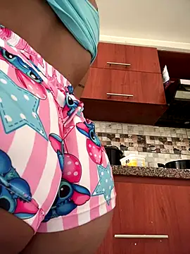 Snapshot of doll_celeste20 chatting on September 24, 2025, 3:37 pm doll celeste20 online show from September 24, 2025, 3:37 pm