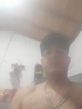 latinmartin73 online show from February 14, 2026, 2:25 pm