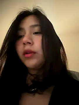 kittyfresita online show from October 8, 2025, 2:20 am