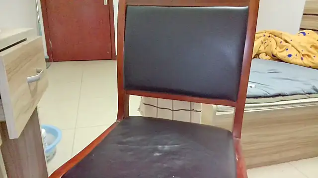 huzi518 online show from September 27, 2025, 3:39 pm