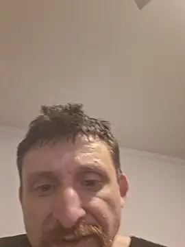 Snapshot of Burst69 chatting on January 14, 2026, 12:22 pm Burst69 online show from January 14, 2026, 12:22 pm