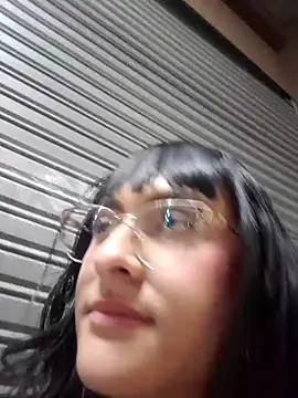 Kiitygirl online show from December 24, 2024, 4:22 am