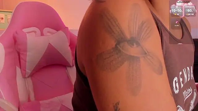 soy jess03 online show from September 22, 2025, 12:07 pm