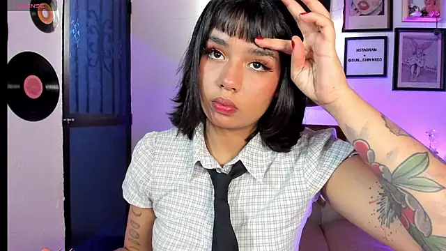 soy jess03 online show from March 7, 2026, 4:59 pm