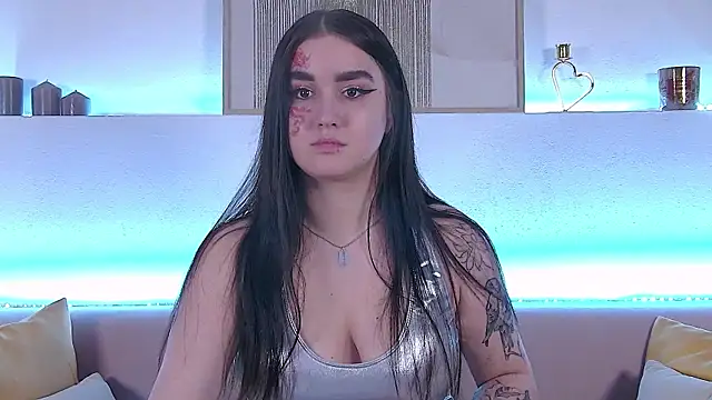 ChristinaMilton online show from January 31, 2025, 12:39 am