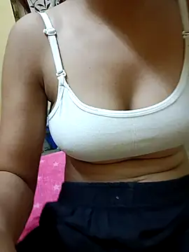 Sanaya 7 online show from September 27, 2025, 1:49 pm