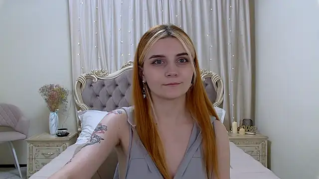 KellyStone online show from January 14, 2025, 12:11 am