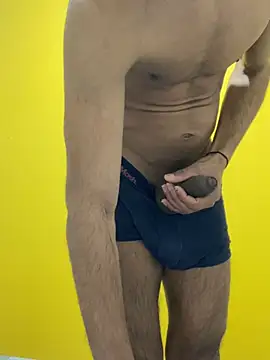 Lucascacaca online show from December 21, 2024, 5:29 pm