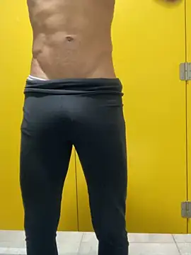 Lucascacaca online show from December 23, 2024, 8:55 am