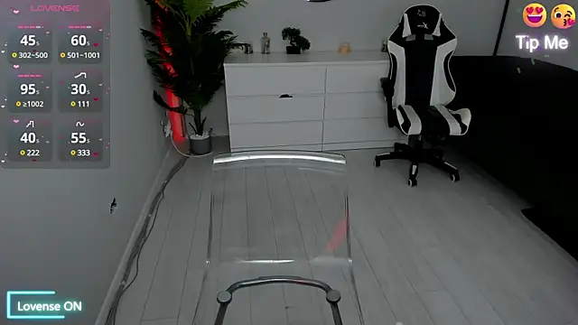 Jessy Cruz online show from December 7, 2024, 5:04 am