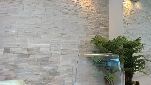 Jessy Cruz online show from September 28, 2025, 4:40 am