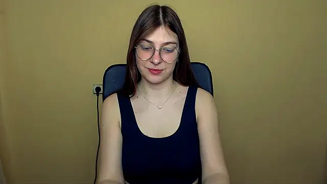 Luna Lush  online show from March 14, 2026, 9:26 am