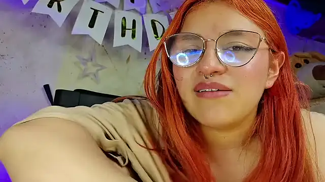 SophiaWeestt99 online show from March 23, 2025, 8:26 am