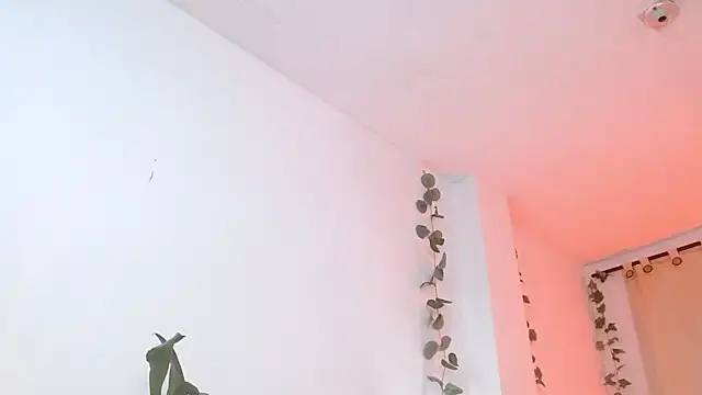 Tommyfoxboy online show from March 5, 2025, 5:08 pm