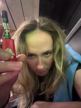 M1ssyk1ssy online show from March 25, 2026, 8:59 pm