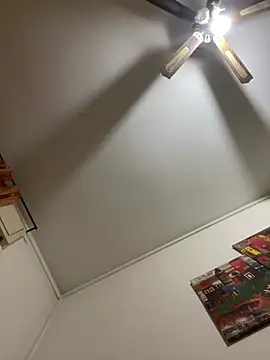 Snapshot of Babyj9898 chatting on February 3, 2026, 8:14 pm Babyj9898 online show from February 3, 2026, 8:14 pm