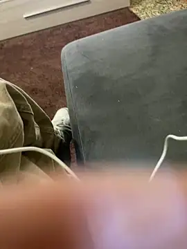 Snapshot of Babyj9898 chatting on April 5, 2026, 7:00 pm Babyj9898 online show from April 5, 2026, 7:00 pm