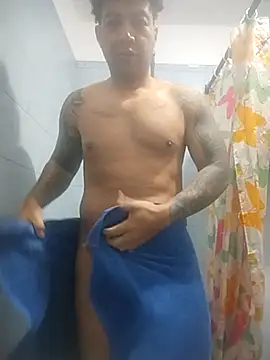 Snapshot of Morenocosta12 chatting on October 15, 2025, 8:20 pm Morenocosta12 online show from October 15, 2025, 8:20 pm