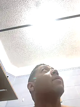 Morenocosta12 online show from December 22, 2025, 2:14 pm