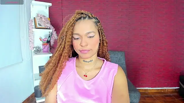 samantha simur online show from February 4, 2025, 3:33 am