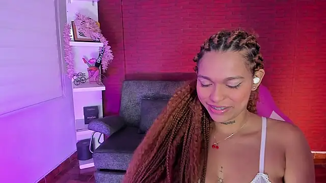 samantha simur online show from February 5, 2025, 5:20 am