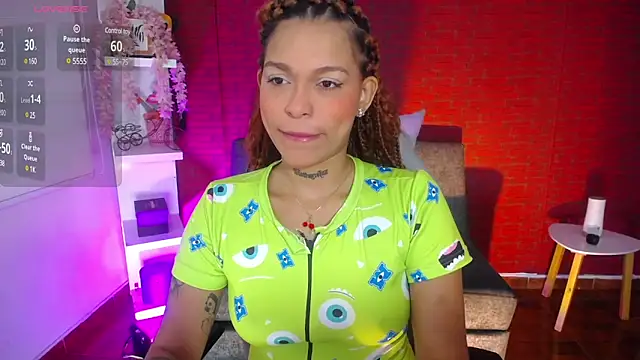 samantha simur online show from February 14, 2025, 2:39 am