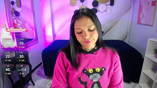 samantha simur online show from October 15, 2025, 11:54 am