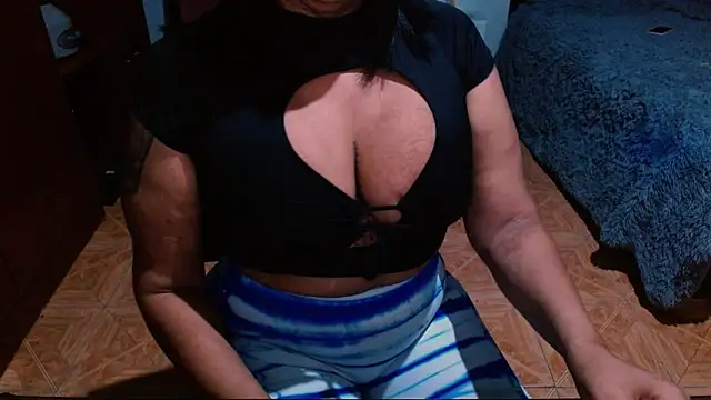 Demion prince online show from February 5, 2025, 10:33 pm