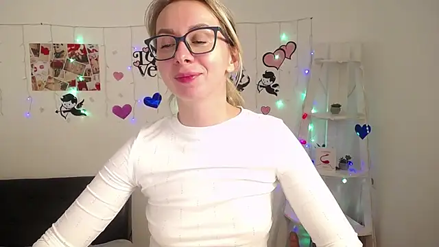 VasilisaSii online show from January 18, 2025, 3:38 pm