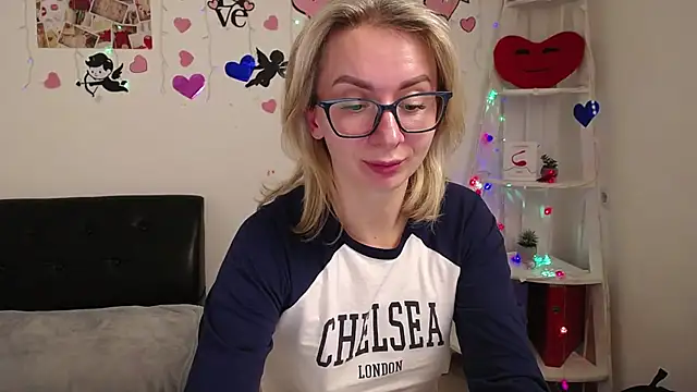 VasilisaSii online show from February 4, 2025, 3:15 pm