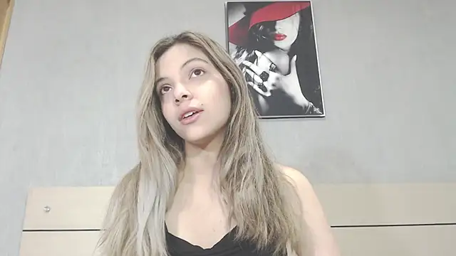 andreau18 online show from January 30, 2025, 1:53 pm