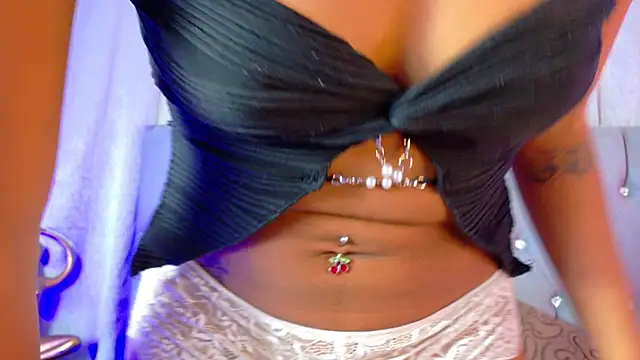 meggan 77 online show from December 23, 2025, 4:21 am