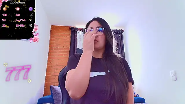 kendall sexy27 online show from February 3, 2026, 3:39 pm