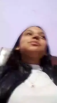 emma ambar online show from January 11, 2025, 1:27 am